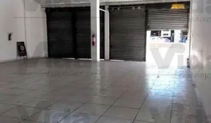 Salão Comercial em Km 18 - Osasco, SP