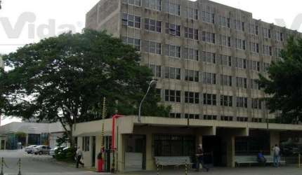 Prédio Inteiro em Osasco