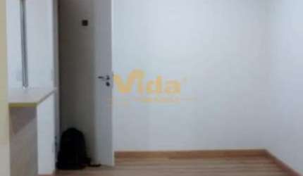 Apartamento em Jardim Tupanci - Barueri, SP
