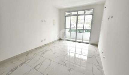 Sobrado com 3 dormitórios à venda por R$ 940.000,00 - Ponta da Praia - Santos/SP