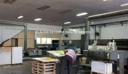Galpão industrial à venda e ou locação na Vila Carrão, São Paulo-SP: 5 salas, 6 banheiros, 8 vagas de garagem, 1.325,00 m² de área 1.600 de terreno.