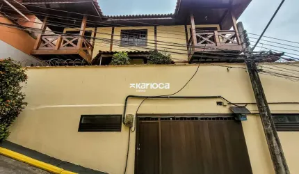 Casa Duplex em condomínio  - 130m² - 2 Quartos com dependência + imóvel anexo