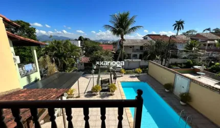 Casa 4 quartos - 320 metros em condomínio fechado na Freguesia Jacarepaguá - Capim Melado
