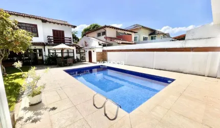 Lindíssima casa 545m2 - 4 quartos