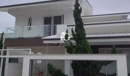 Sobrado à venda no bairro Gravatá - Penha/SC