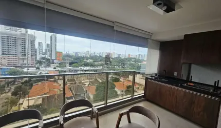Apartamento novo e mobiliado no Campo Belo