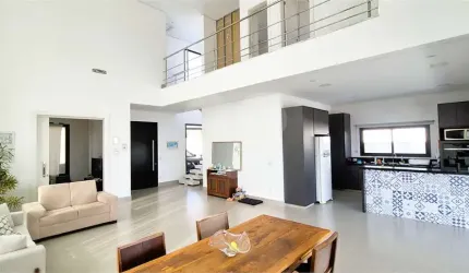 Condomínio com 3 quartos à venda em Residencial Saint Paul - SP