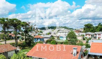 Casa de 03 Dormitórios no Bairro Aparecida em Flores da Cunha