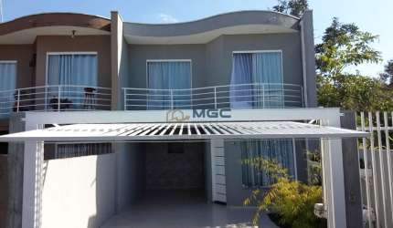 Casa Duplex em Jardim Busmayer, Campo Largo/PR