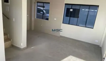 Sobrado com terraço no Guabirotuba, Curitiba/PR