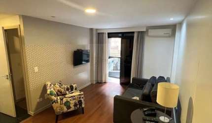 Apartamento loft e garagem a venda no Batel - Curitiba