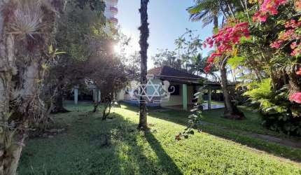 OPORTUNIDADE CASA A VENDA  NO MASSAGUAÇU, CARAGUTATUBA, SP. TERRENO DE 600 M², 3 DORMITÓRIOS  , A 2