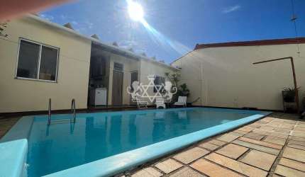 Casa à venda, Jardim Porto Novo, Caraguatatuba, SP, com excelente localização em frente a praia, ca