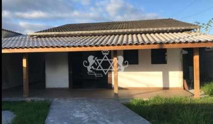 Casa nova, conceito aberto contemporâneo, espaçosa e bem arejada Morro do Algodão , Rio Marinas, Ca