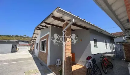 Casa térrea, condomínio fechado à venda, Bairro Getuba, próximo Massaguaçu e Capricórnio, Caraguata