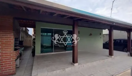 Casa à VENDA , 3 dormitórios (sendo 1 suíte) , na Praia do INDAIÁ , Caraguatatuba, SP - Piscina
