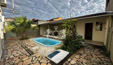 Casa à venda, Martim de Sá, Caraguatatuba.