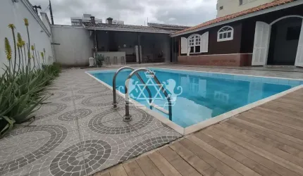 Casa com edícula e área gourmet à venda, Indaiá, Caraguatatuba, SP