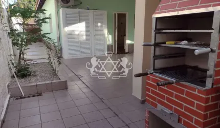 Casas à venda, Centro, Caraguatatuba, SP