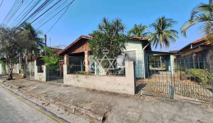 Venda Casa com Edícula no Indaiá Caraguatatuba