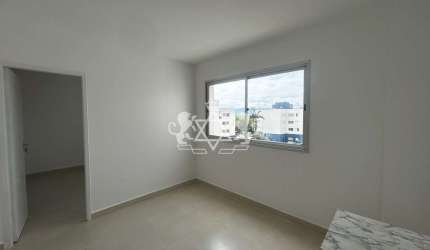 Apartamento à venda,Golfinho, próximo a  faculdade de Medicina e ao Shopping Serramar  em Caraguata