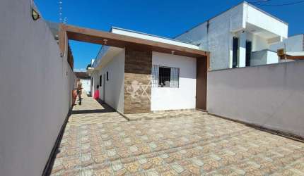 Casa 02 DORMITÓRIOS (sendo 02 suítes), com PISCINA, à VENDA, Morro do Algodão, Próximo ao Clube Ilh