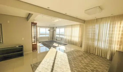 Apartamento semimobiliado em Lourdes