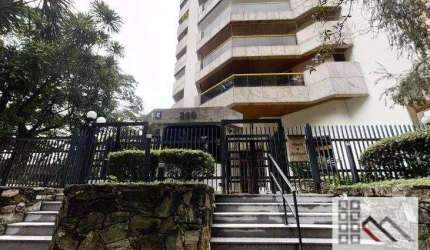 Apartamento 4 Dormitórios (327m²), 4 Suítes, Terraço, 4 Vagas. Próximo do Shopping Ibirapuera