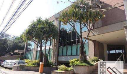 Prédio Comercial Monousuário (2300m²), 22 Banheiros, 41 Vagas. Próximo do Parque Vila Lobos