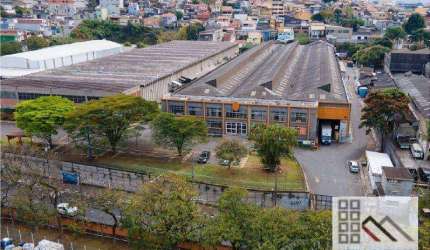 GALPÃO COMERCIAL/INDUSTRIAL (8.100m²), 12 BANHEIROS, 14 VAGAS. A 20 MINUTOS DO AEROPORTO DE CUMBICA