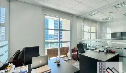 CONJUNTO COMERCIAL, COMPRA COM RENDA GARANTIDA (76m²), 2 BANHEIROS, TERRAÇO, 2 VAGAS. A 200 METROS DO SHOPPING MORUMBI