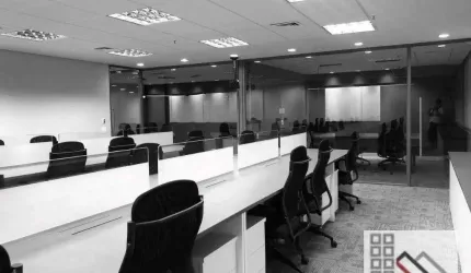 COMPRA COM RENDA GARANTIDA. CONJUNTO COMERCIAL (210,10m²), 4 BANHEIROS, MOBILIADO, 4 VAGAS. AO LADO DO SHOPPING VILA OLÍMPIA