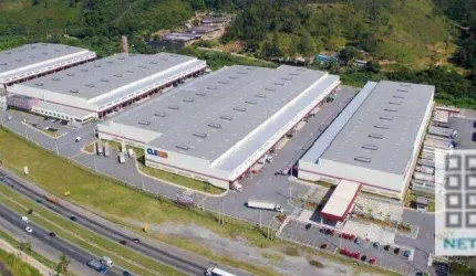 GALPÃO – CENTRO LOGÍSTICO (2.956,50m²), AO LADO DA RODOVIA RÉGIS BITTENCOURT.