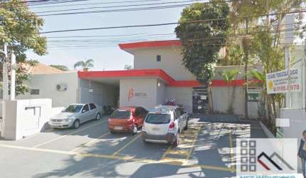 Sobrado Comercial (600m²), 8 banheiros, 7 vagas. a 300 metros da estação Alto da Boa vista