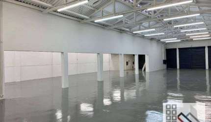 GALPÃO COMERCIAL NO PACAEMBU  (840m²), 4 BANHEIROS, MEZANINO.  PRÓXI MO DO TERMINAL BARRA FUNDA