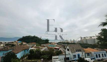 Sobrado no Centro Histórico de São Francisco do Sul  - Venda ou Locação - Oportunidade de Investimento Turístico   -  Vista para o Porto e a baía!