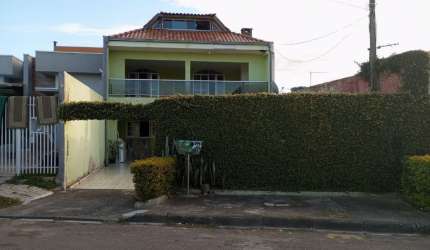 Sobrado com 4 quartos no Sitio Cercado