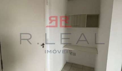 Apartamento mobiliado no Edifício Platinum