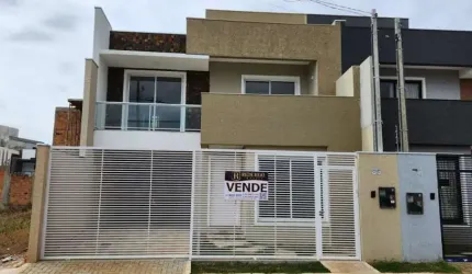 Sobrado para Venda em Guarapuava, Boqueirão, 3 dormitórios, 1 suíte, 2 vagas