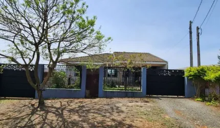 Casa para Venda em Guarapuava, Vila Bela, 2 dormitórios, 1 suíte, 1 banheiro, 2 vagas