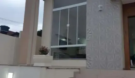 Casa para Venda em Guarapuava, Batel, 2 dormitórios, 1 suíte, 1 banheiro, 4 vagas