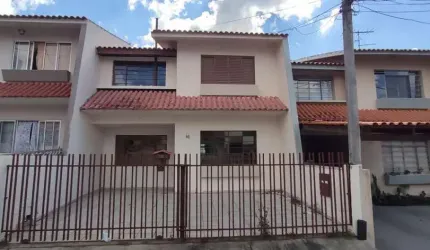 Sobrado para Venda em Guarapuava, Alto da XV, 4 dormitórios, 2 banheiros, 2 vagas