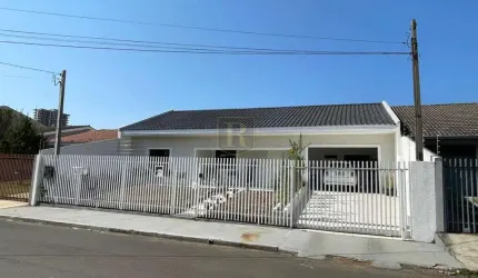 Casa para Venda em Guarapuava, Trianon, 4 dormitórios, 2 suítes, 2 vagas