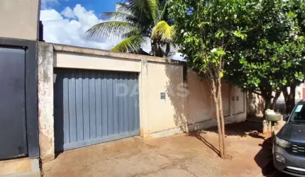 Casa em Cristiano de Carvalho  -  Barretos