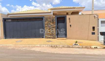 Casa em Parque Residencial Minerva  -  Barretos