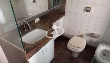 Apartamento com 4 quartos para alugar no Fundinho, Uberlândia  por R$ 4.200
