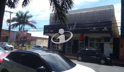 Sala comercial para alugar na Nossa Senhora Aparecida, Uberlândia  por R$ 3.000