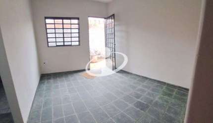 Casa com 3 quartos à venda no Tocantins, Uberlândia , 77 m2 por R$ 290.000