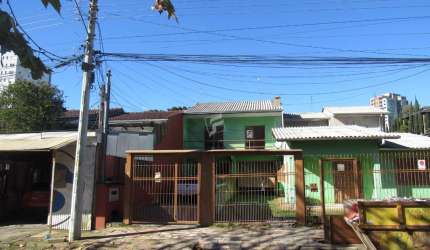 Casa com 2 quartos para alugar no Desvio Rizzo, Caxias do Sul , 90 m2 por R$ 1.490
