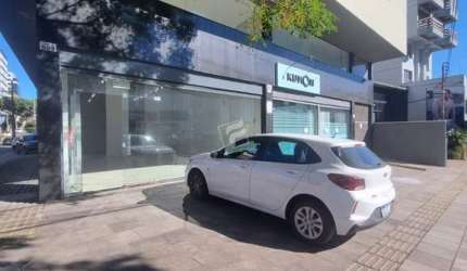 Ponto comercial para alugar no Pio X, Caxias do Sul , 115 m2 por R$ 7.500